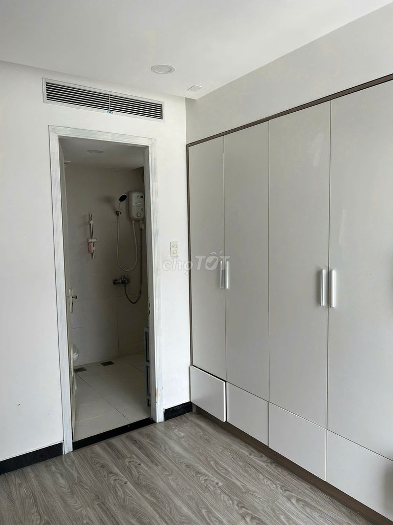 Empty apartment 2 bedroom 2/2 toilets - 69 M2 mental hazard (D2), Bình Thạnh