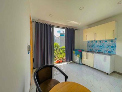 The super-free balcony studio near the Leiter Bridge, vlu Cs3