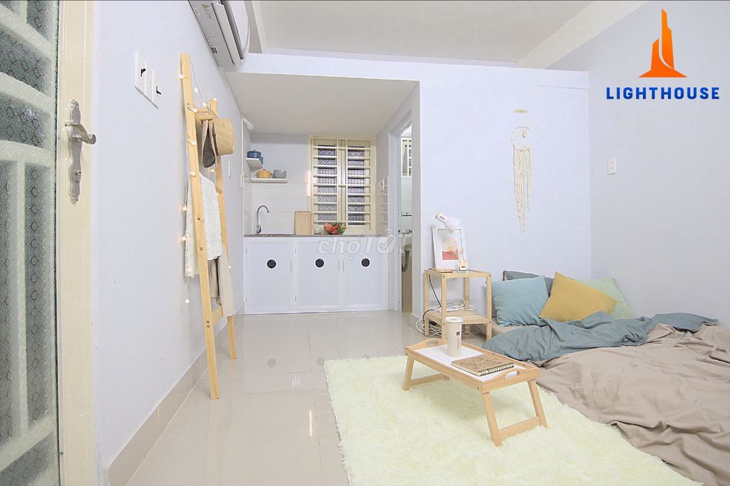 The little room is comfortable enough to be near Li Lang, the Minister's Field of Wentry.