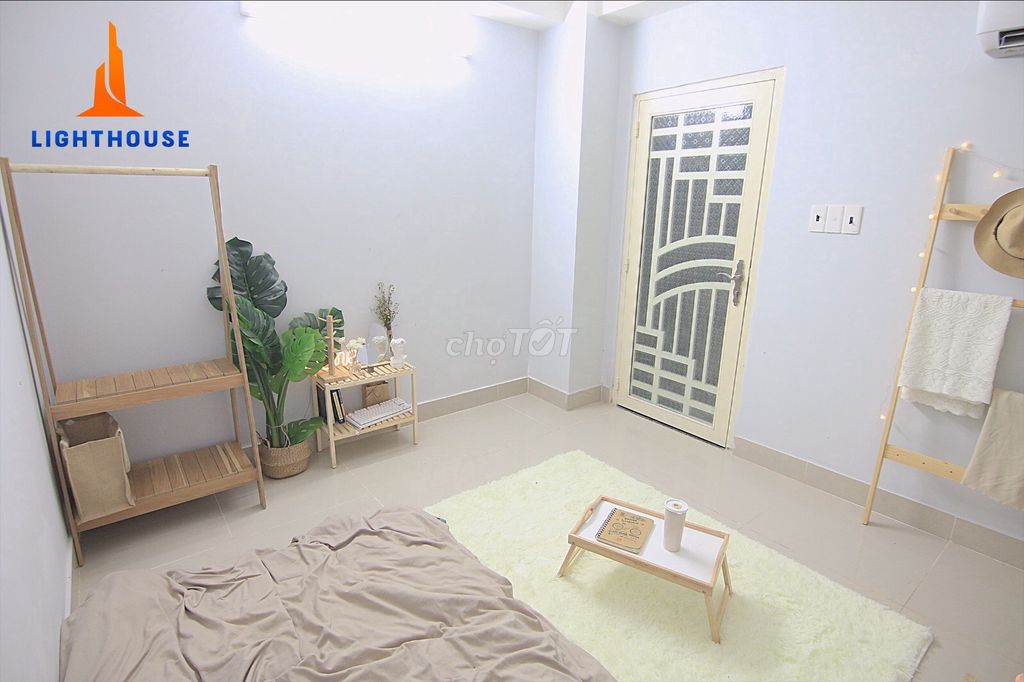The little room is comfortable enough to be near Li Lang, the Minister's Field of Wentry.