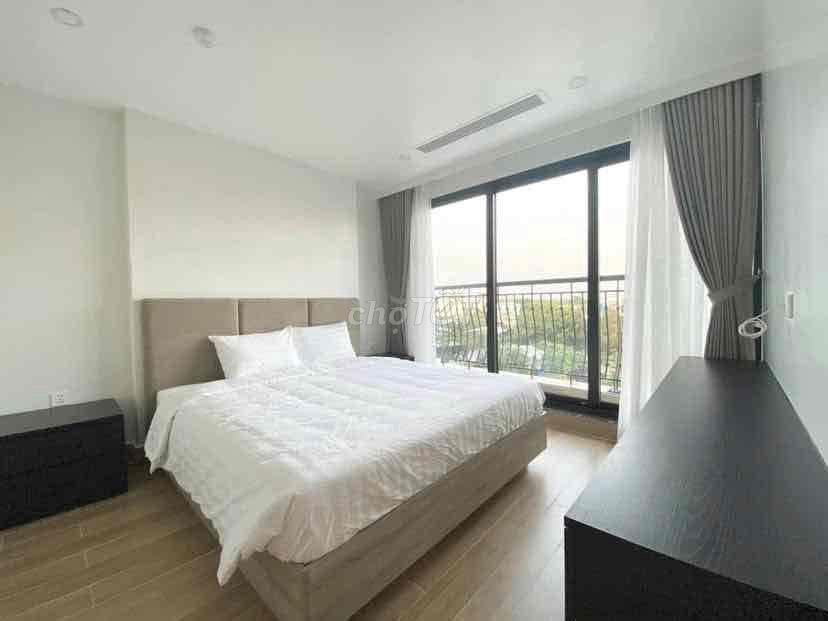 apartment 1 open balcony bedroom at once.