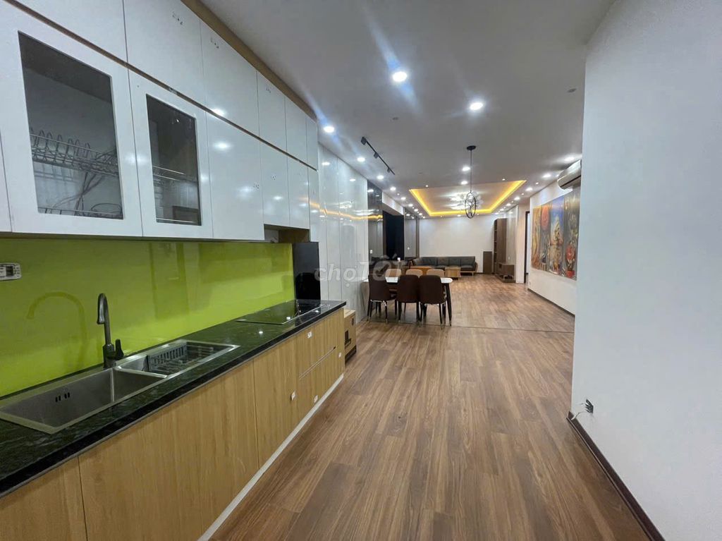 Central Plaza building, 91 Phạm Văn Hai - 3 corner of Full's bedroom at 17 million