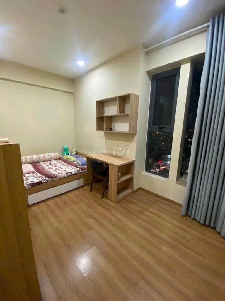 High-level Res Green-Feder, Full Seven, 3 bedrooms cost 16 million a month.