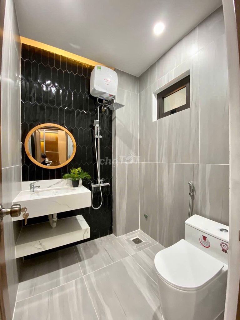 Rent an 80/50 A Duy Tân-7-3 15 Q. Phú Nhuận.