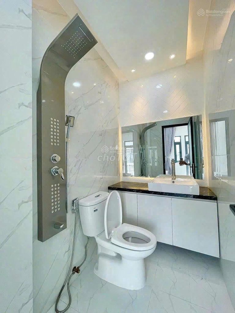 Fourth floor bedroom. 5 toilet 2 Trường Thọ, Thủ Đức
