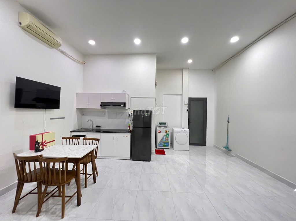 Two bedrooms-- airport-- full interior-- with washing machines, dryers.
