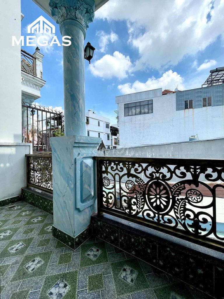 Super cool balcony studio.