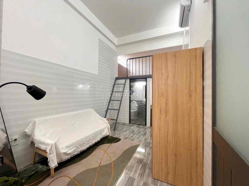 Unguarded room.