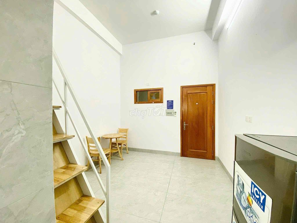 District 7, near tdtu has one room left.