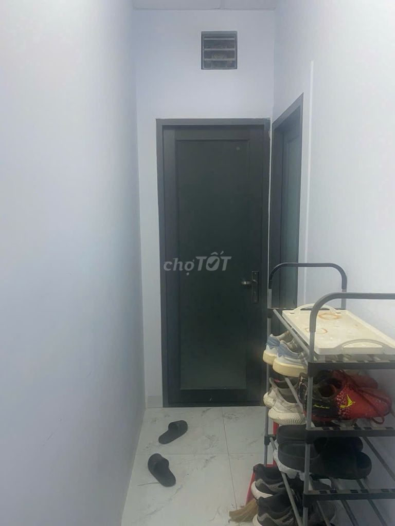 The owner of the boarding room