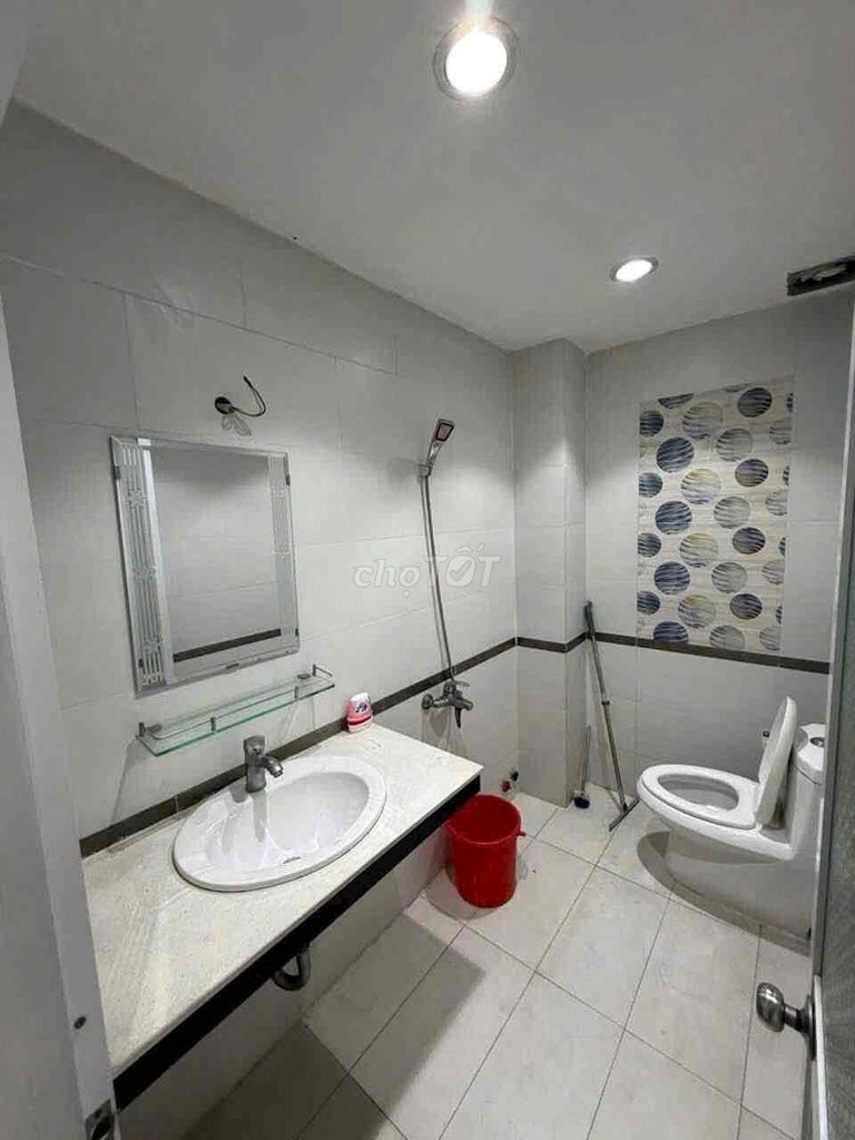 Down the price! Rent Lê Văn Quới, 64 meters2, 2 bedrooms-- 10.5 million.