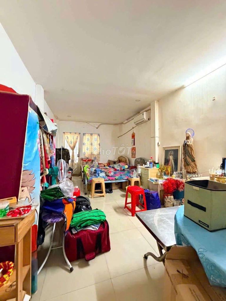 Three Lê Hồng Phong Bedrooms and Ngandani.
