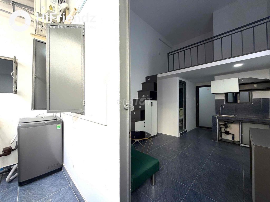 Rent Dupex apartment full balcony furniture, private washing machine-- District 1
