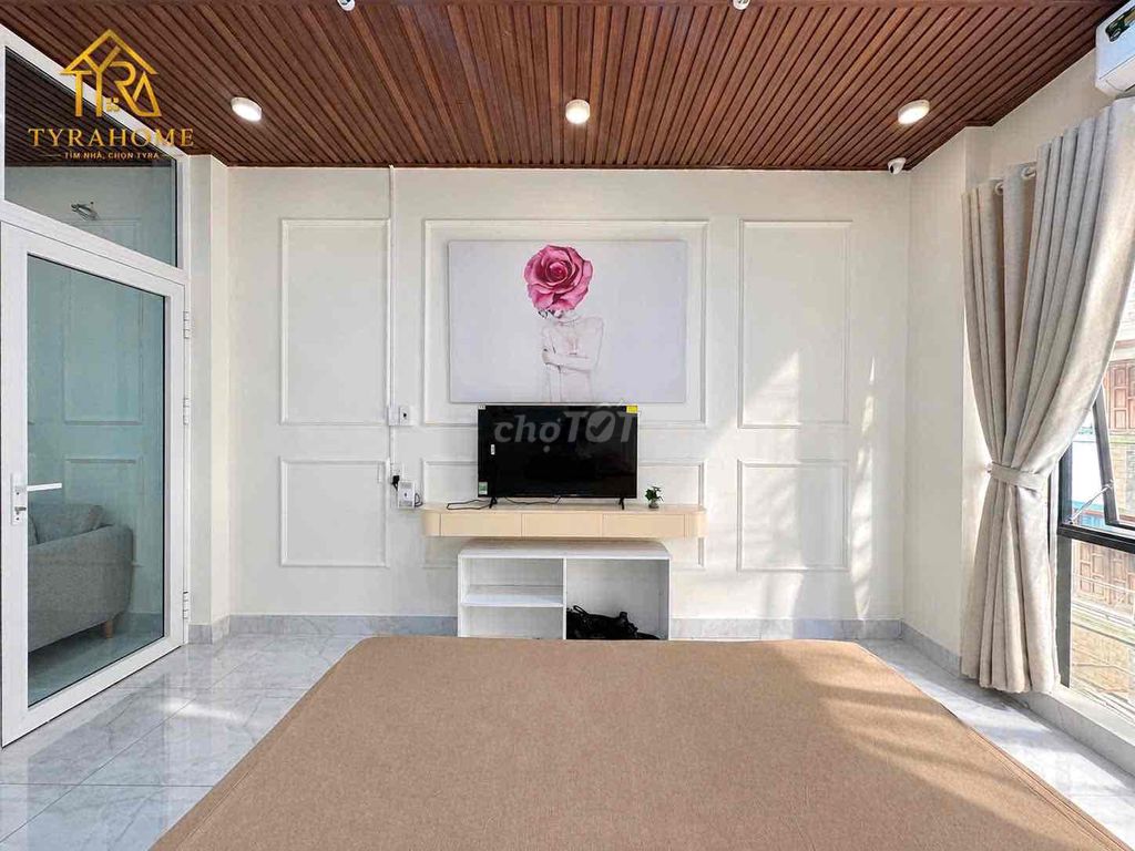 Get a new bedroom, 48 M2 Full of blue furniture.