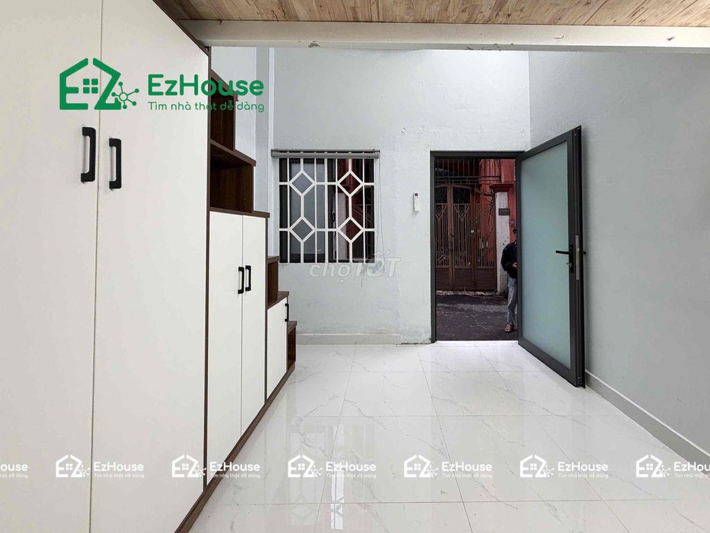 kiot Nguyễn Oanh - The same business, convenient 2 in 1