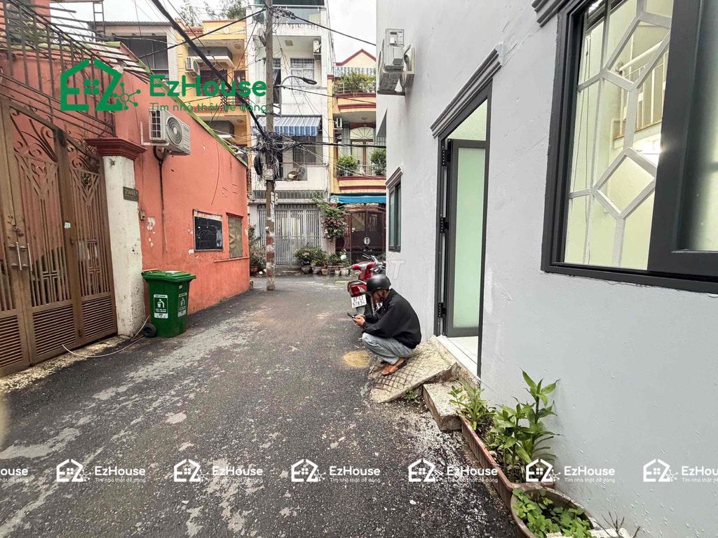 kiot Nguyễn Oanh - The same business, convenient 2 in 1