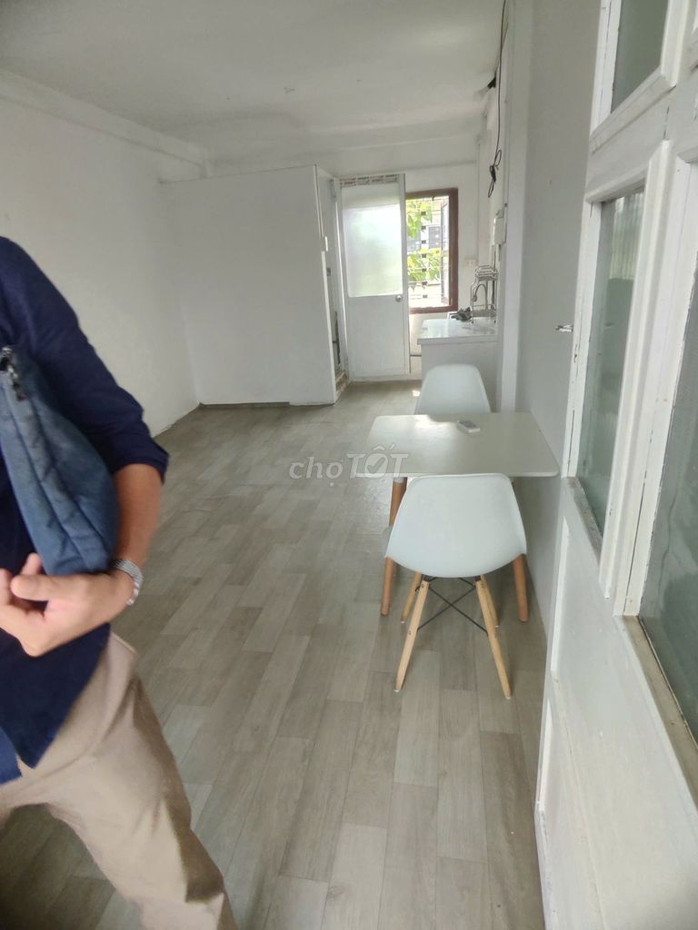 Rent a full interior room