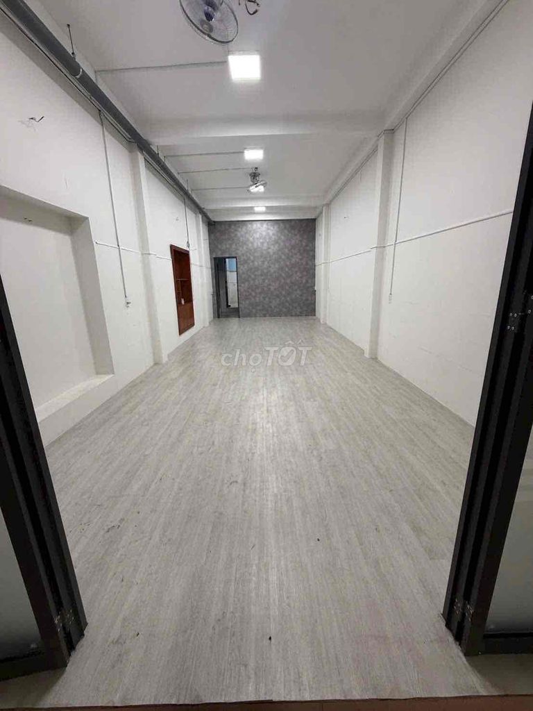 Hxt Thoại Ngọc Hầu - 4 x 21 - 2 floor st - 5 bedroom 3 toilets