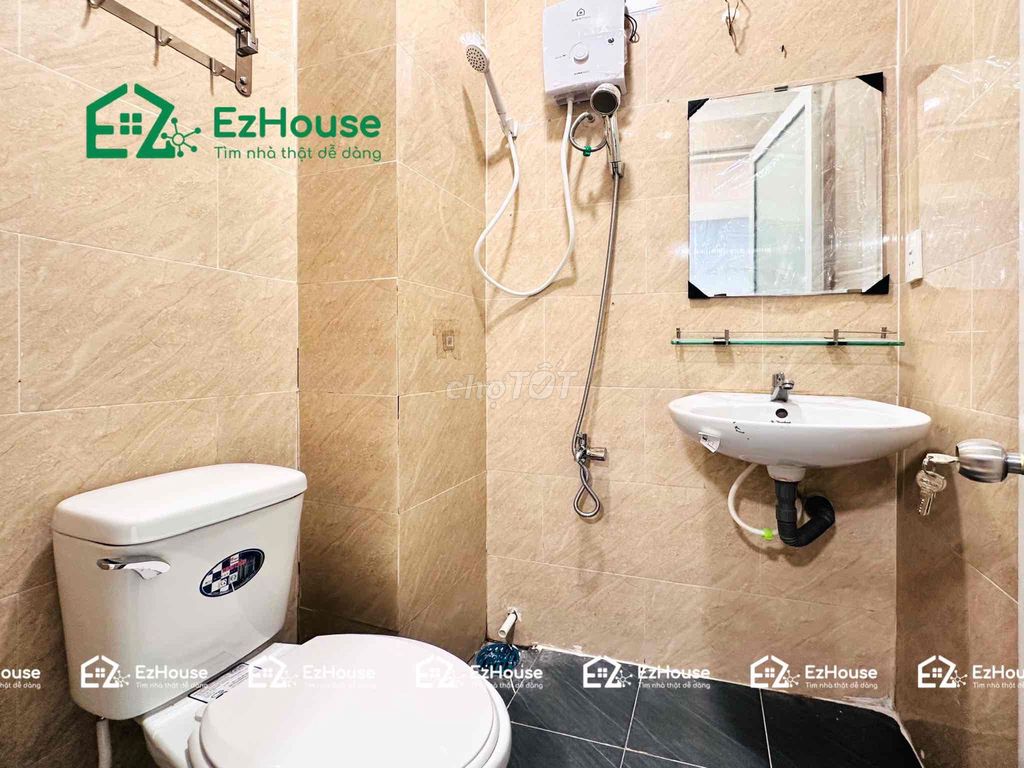 kiot On and business at Nguyễn Thị Thập without limited type
