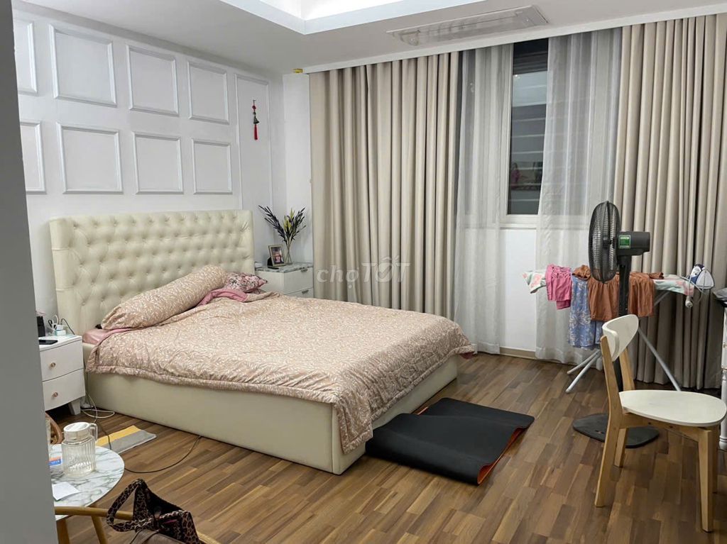 Rent Imperia An Phú, 131 meters-3 Room-24 million a month.