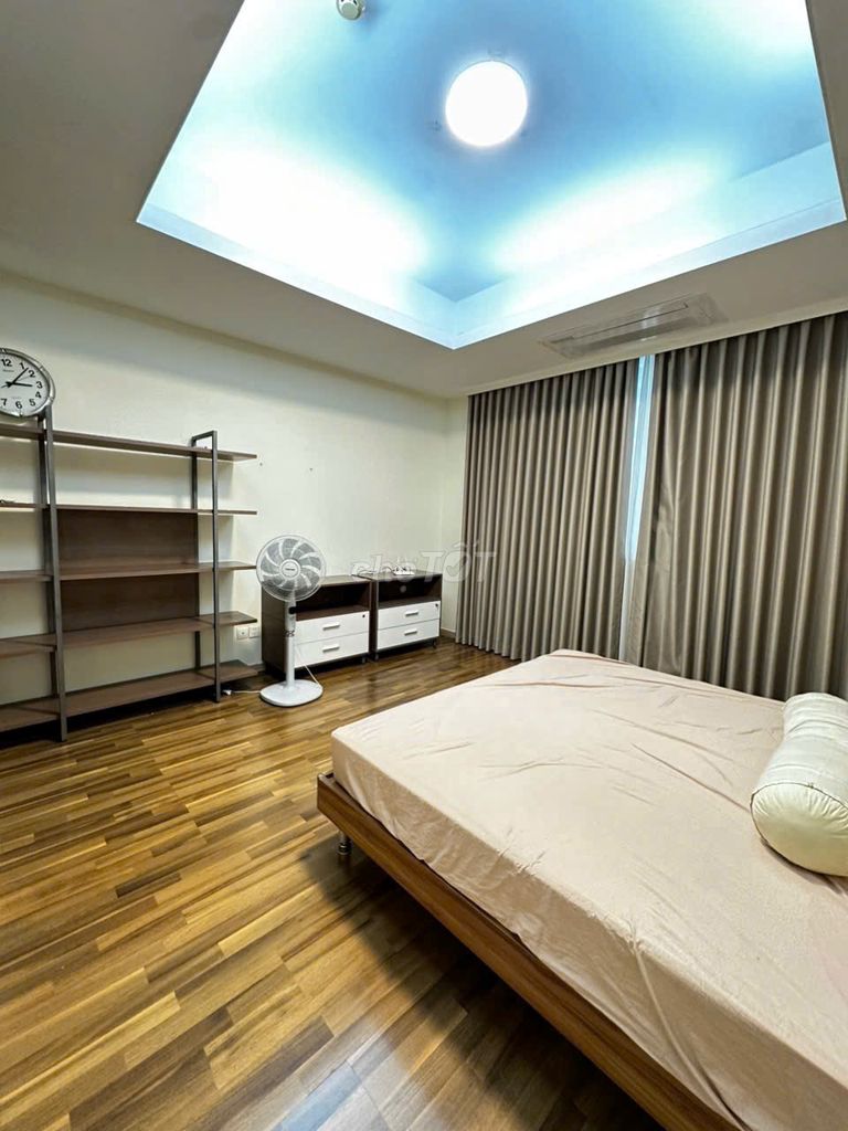 Rent Imperia An Phú, 131 meters-3 Room-24 million a month.