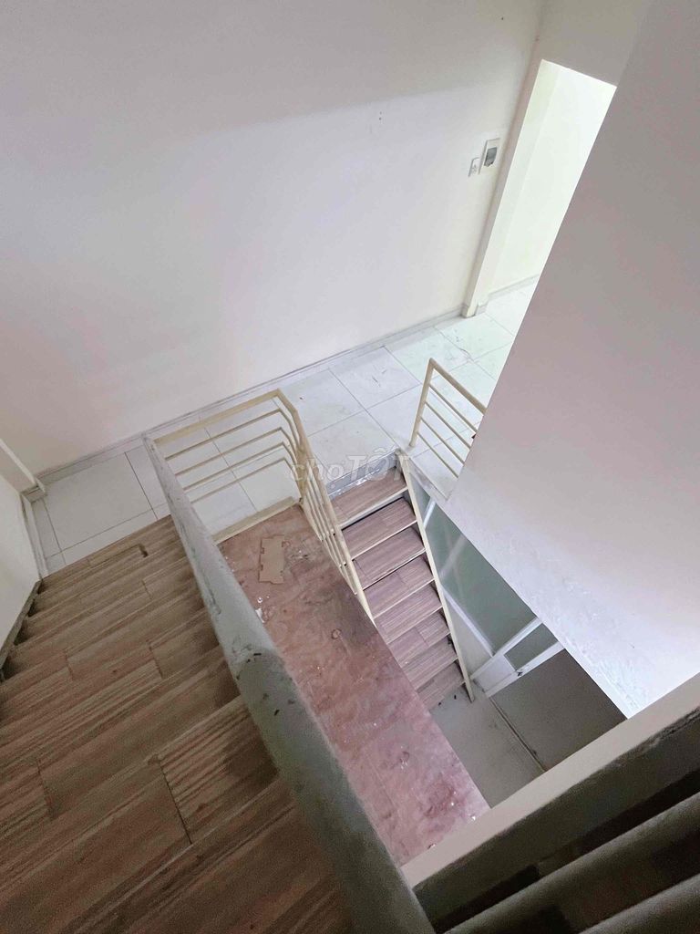 Cash House 1467 AVA 4 x 14 m 4 bedroom 4