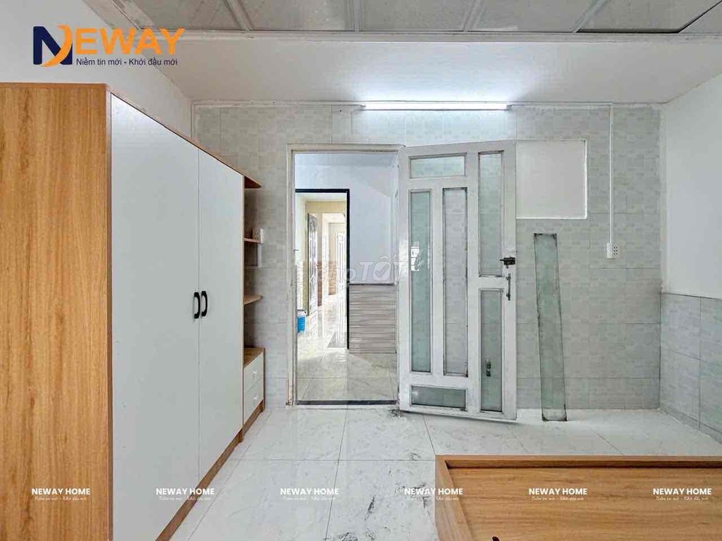 The kitchen room - there's a sky window near the fourth quarter.