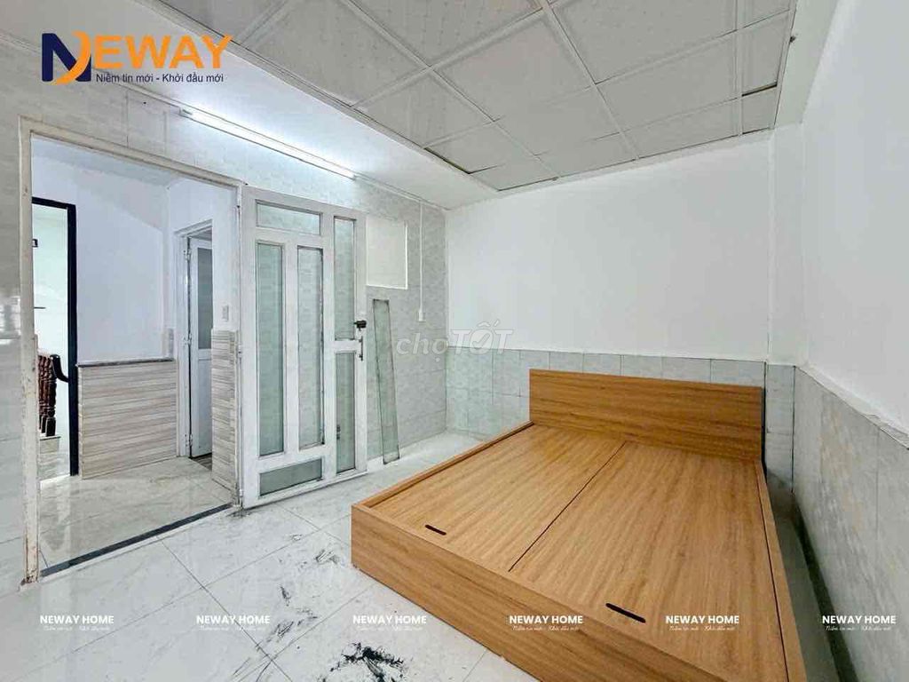 The kitchen room - there's a sky window near the fourth quarter.