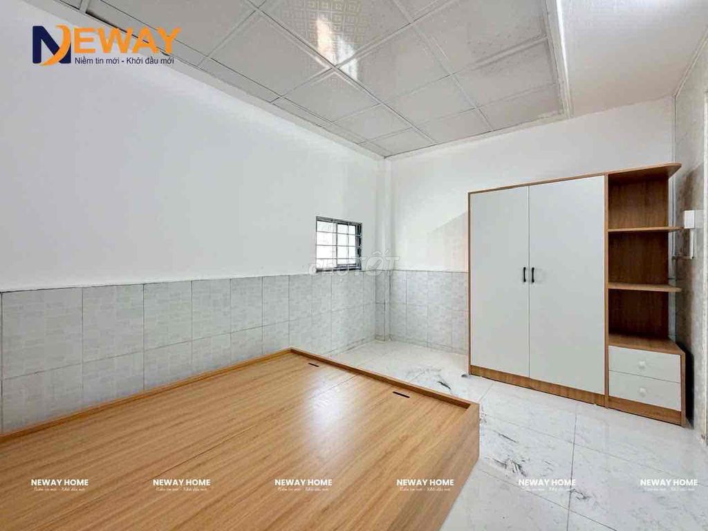 The kitchen room - there's a sky window near the fourth quarter.