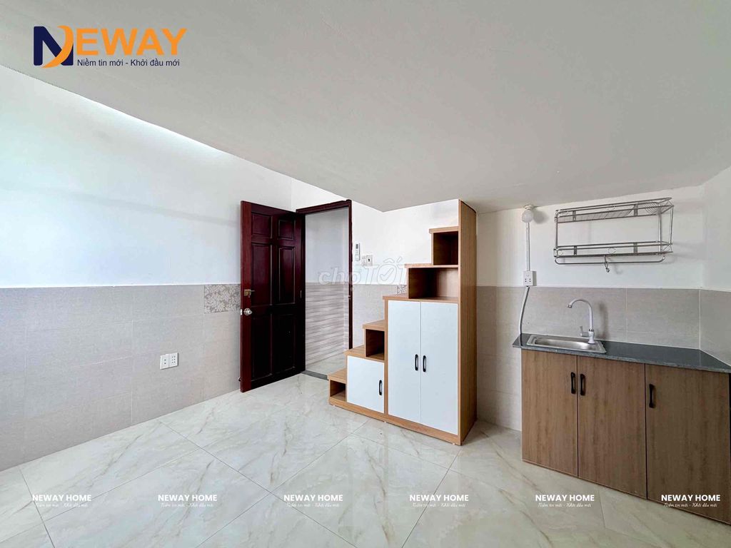 New room - there's a sky window - the air machine's near the fourth quarter of the