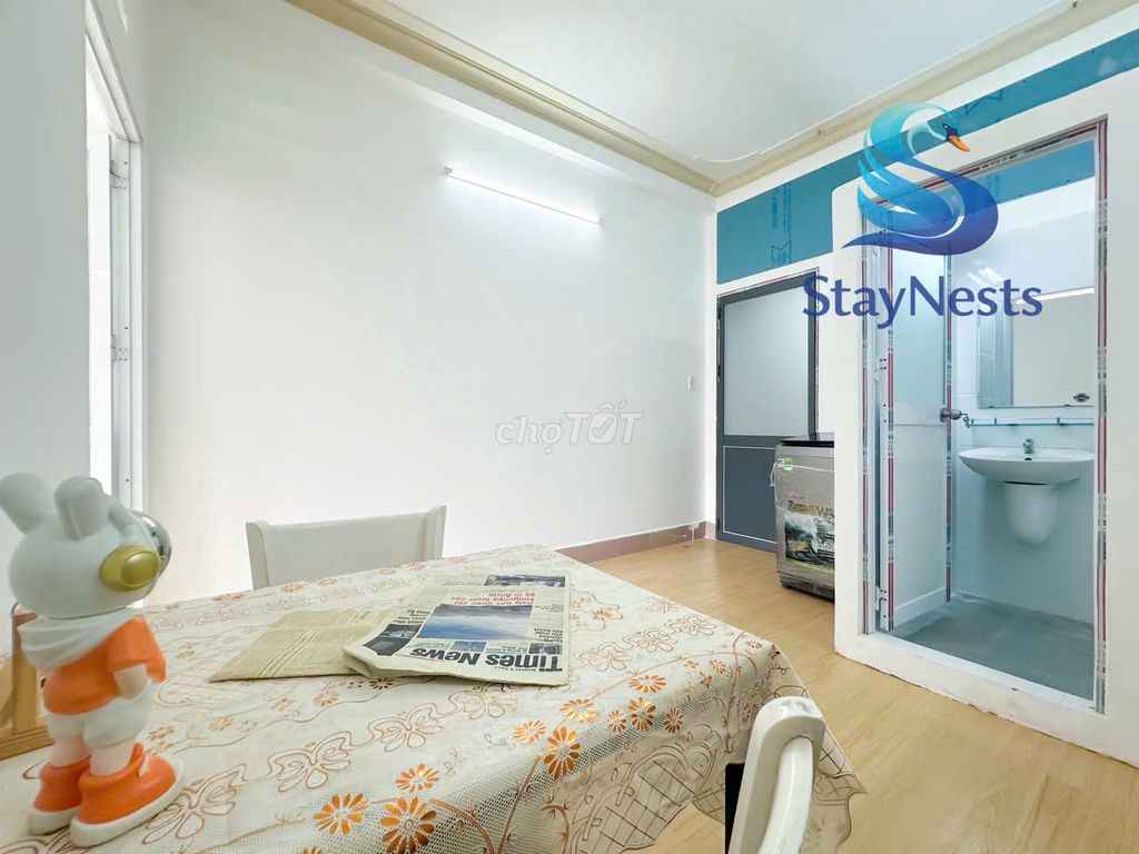 I rented a 40-foot bedroom, full interior, at Ga T3-E Town 2's.