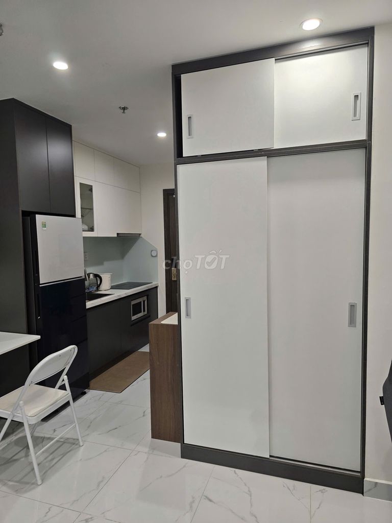 Rent a new studio for 6.5 million Vinhomes Grand Park.