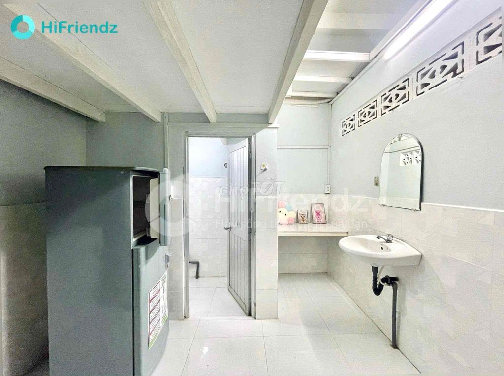 The guard room is 2M air-cold machine right in Tân Phú.