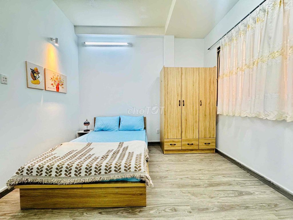 Rent the kitchen room separate style vintage full interior right out of the sky