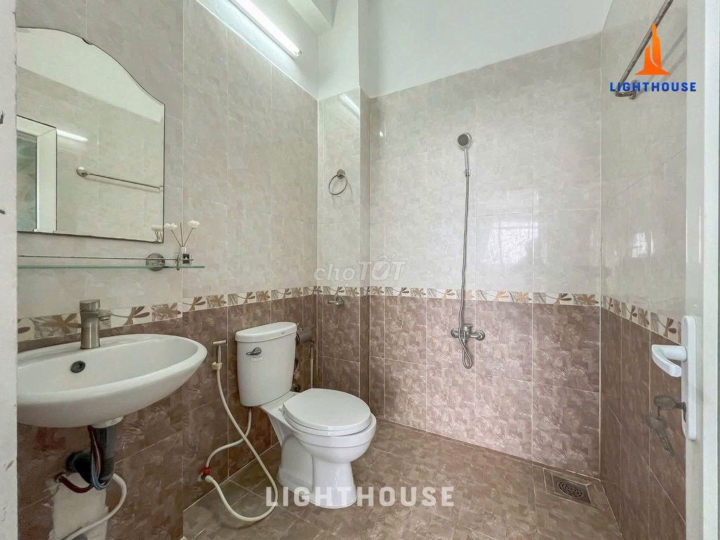 A kitchen bedroom right here at the University of Diarys, the vincom industry, is Gò Vấp.