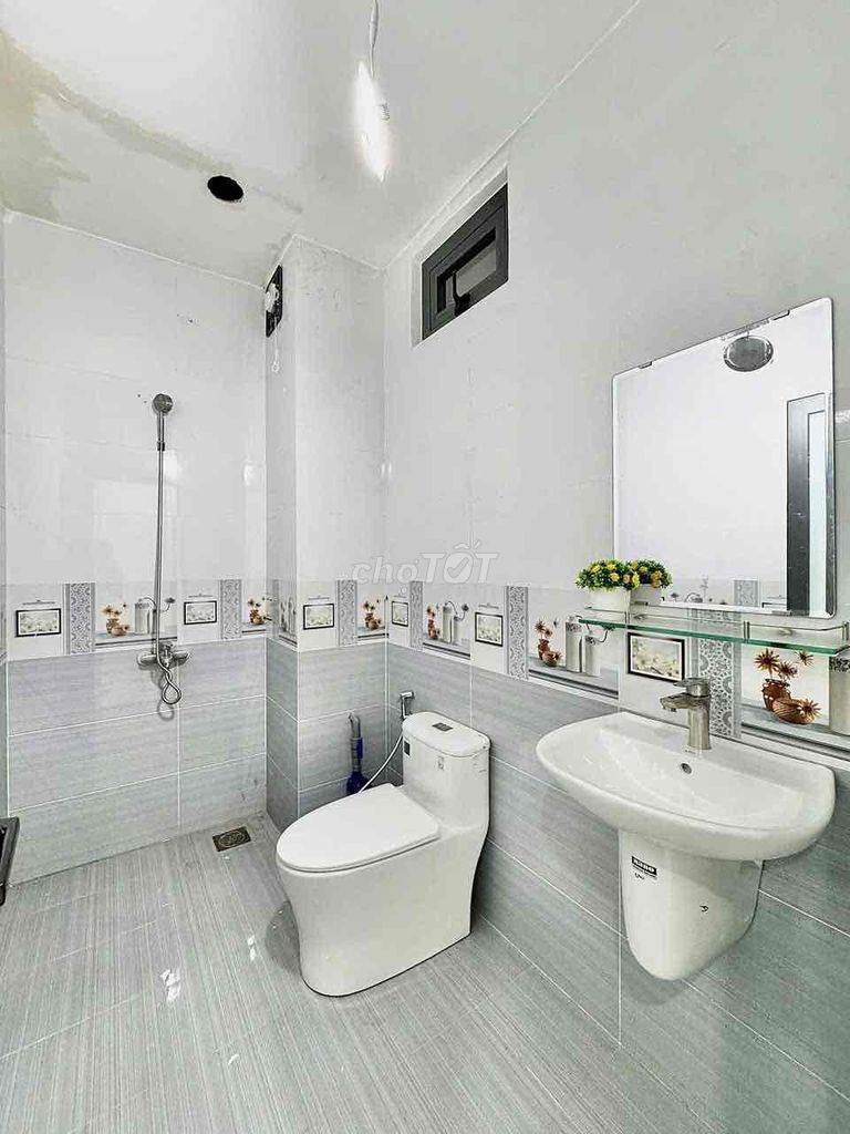 The new apartment is 100 percent built - in front of the internal highway near the slitter.