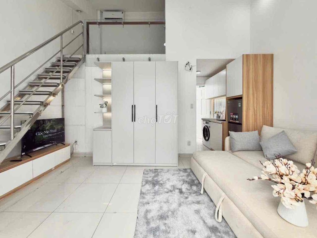 open the cool balcony service apartment