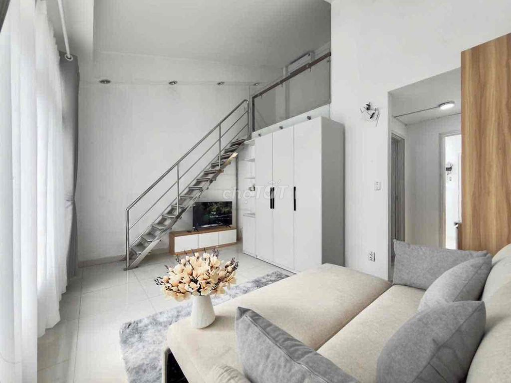 open the cool balcony service apartment