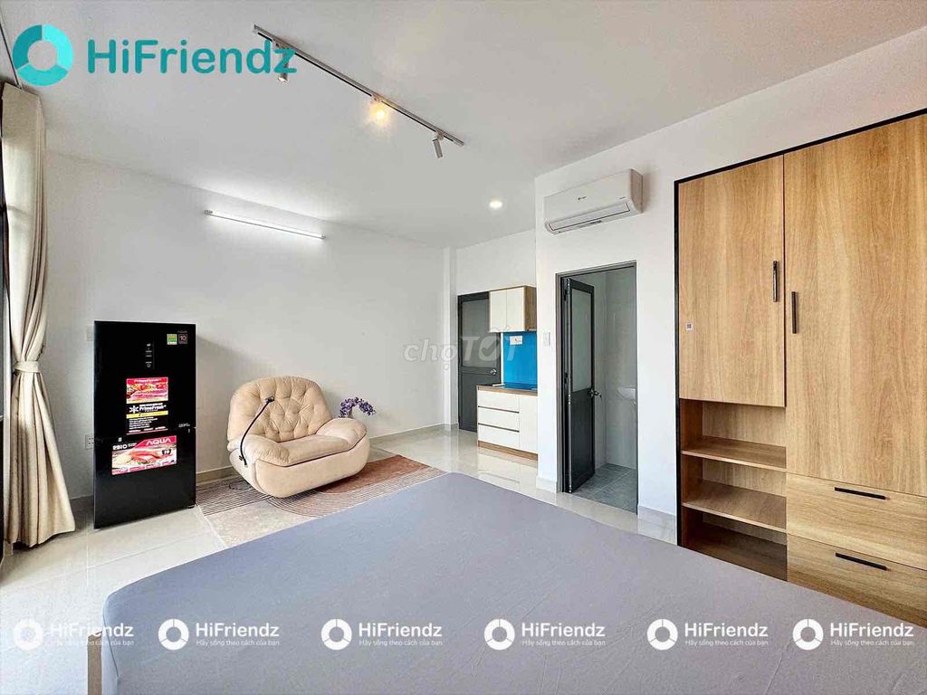 Rent the full elevator studio at the bottom of số 1 Street.