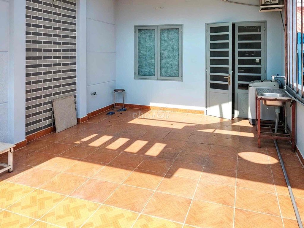 The owner of the balcony has his own washing machine.