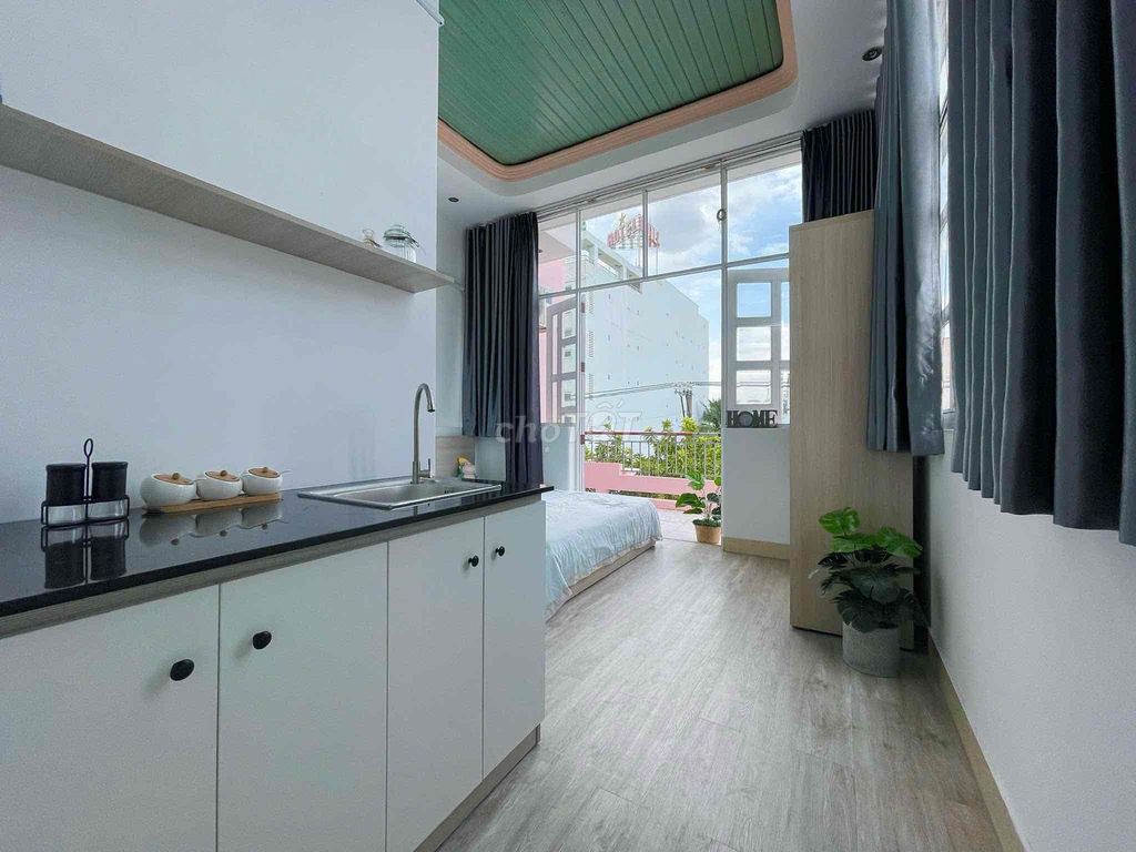 Rent the penthouse studio-- full interior-- District 2.