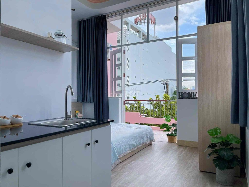 Rent the penthouse studio-- full interior-- District 2.
