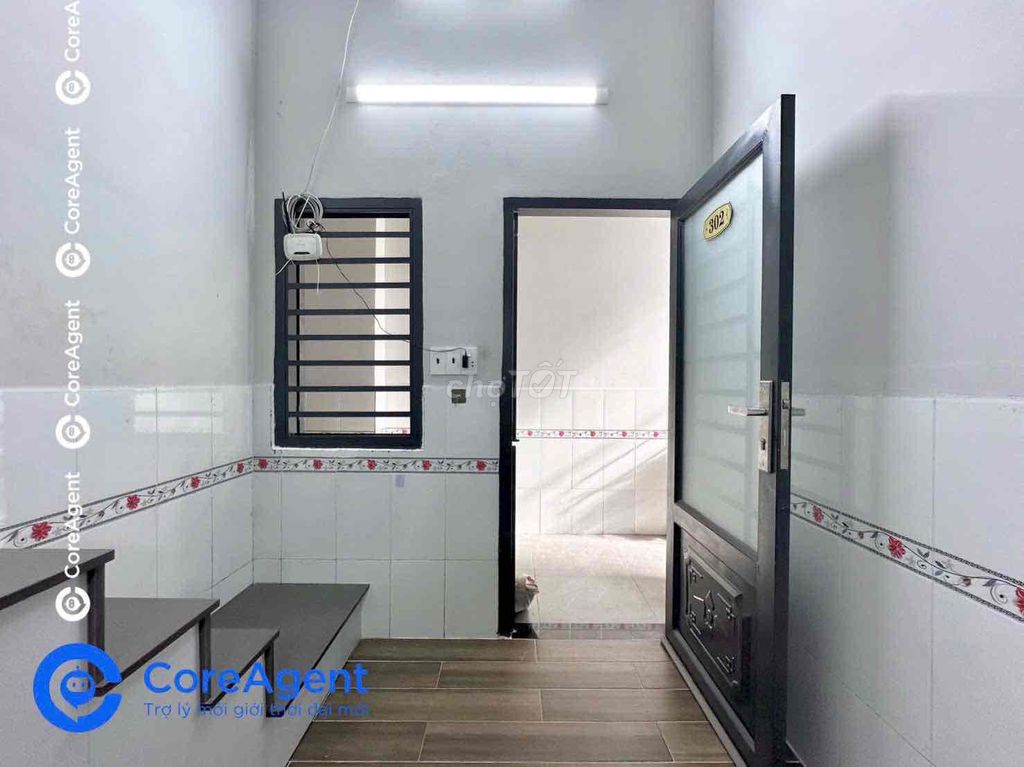 Open the apartment full interior