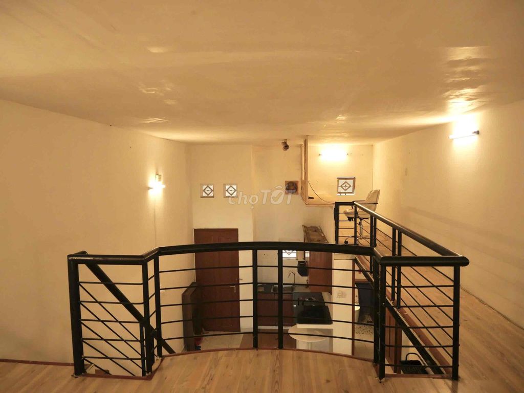 A Nguyễn Thị Minh Khai bedroom, 1–60 M2, just 13 million a month.