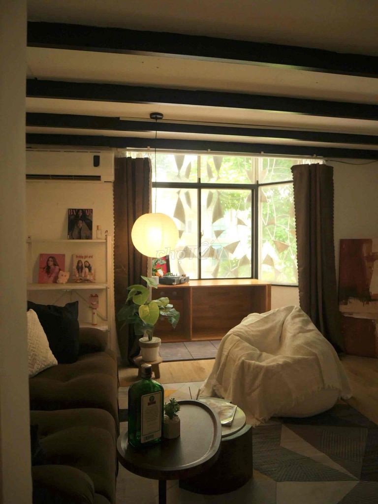 A Nguyễn Thị Minh Khai bedroom, 1–60 M2, just 13 million a month.