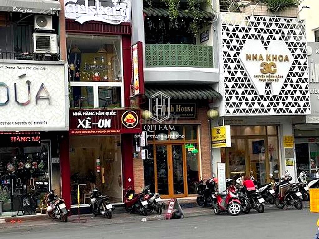 area 4 x16 meters - A36 Cống Quỳnh, District 1 - ground, 4x