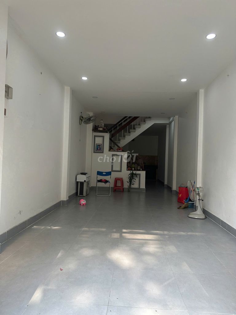 Rent the original Nguyễn Văn Công, Gò Vấp just $1.5 million a month.