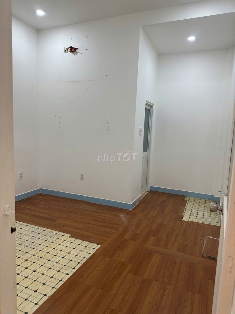 Rent the original Nguyễn Văn Công, Gò Vấp just $1.5 million a month.