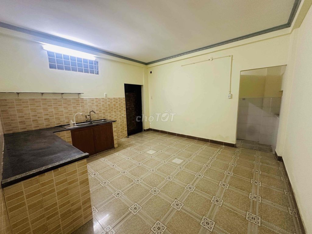 Rent a Thống Nhất-7-711 11 Gò Vấp 5 meters 17 meters 3 bedroom 2 bathrooms with a ground room