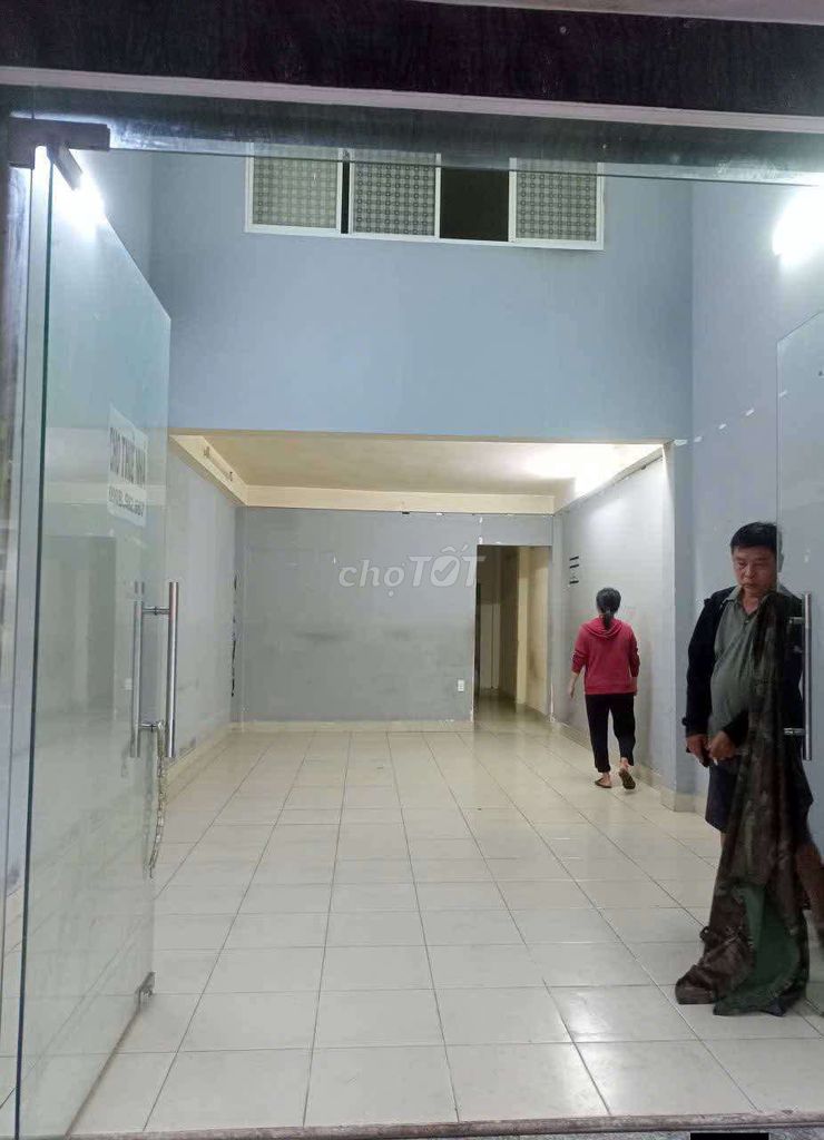 Good price! A Lạc Long Quân bank just 22 million.